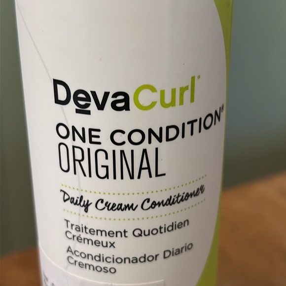 DevaCurl One Conditoon Daily Cream Conditioner - Picture 2 of 5